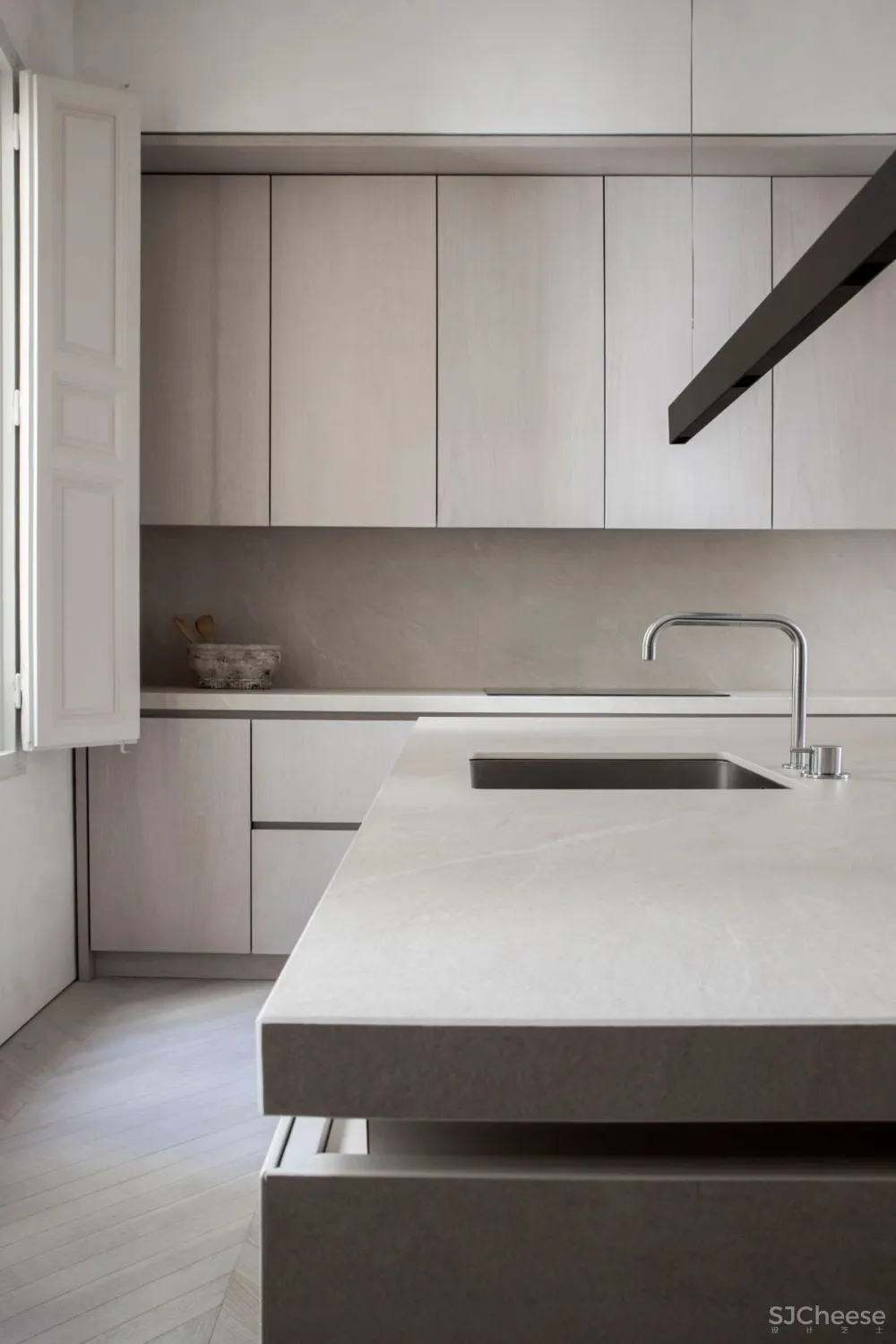 Conrad Architects 现代舒适 自然大气