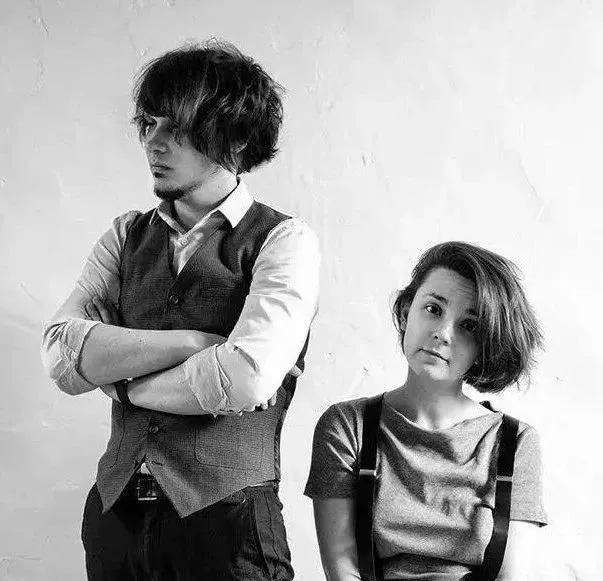 114㎡ 老房翻新,起居室加个“盒子”瞬间多出两间房