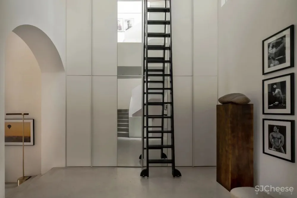 500㎡极简风别墅,返璞归真的侘寂美学!