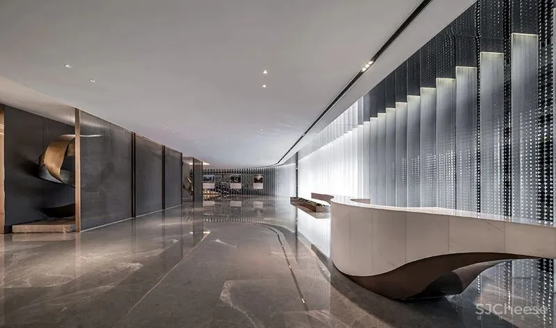 以简驭繁,线形空间里的“光”之美学!