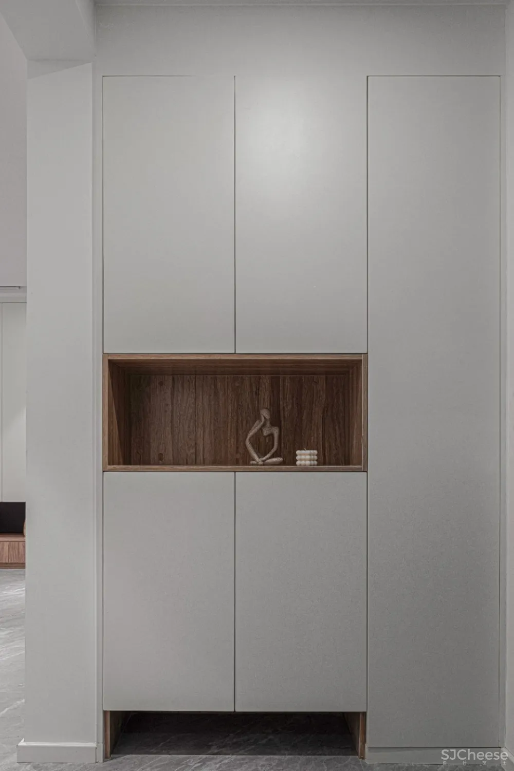 三层错层空间结构的趣味性,极简生活的本色