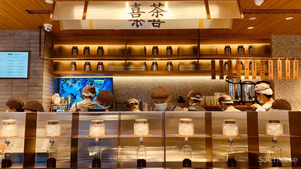 喜茶广州永庆坊店 ，这设计风格竟然是......