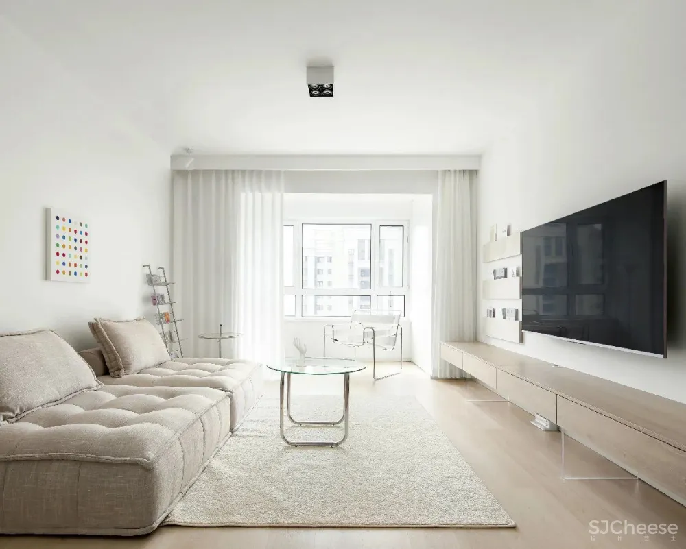 浅麻色 纯白色，简洁舒适的空间美感 清和一舍