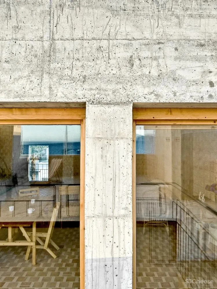 有一种境界叫「材料就是设计」,这家西班牙事务所做到了