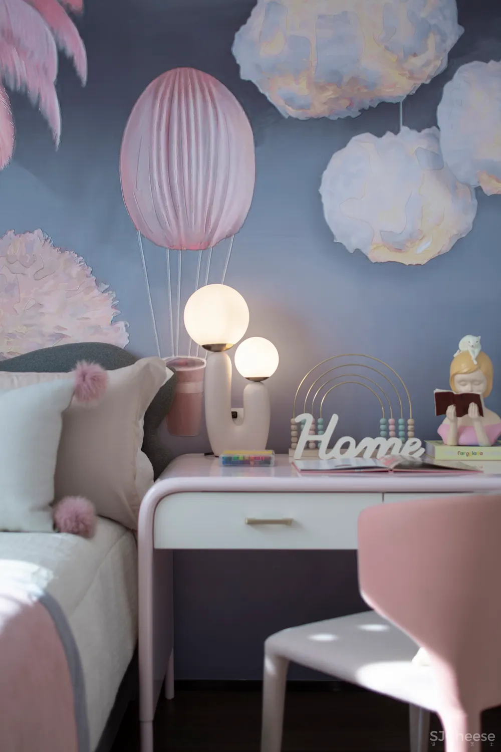 香港方黄新作:这年青春我们正好 玩转新时尚的马卡龙与水墨丹青