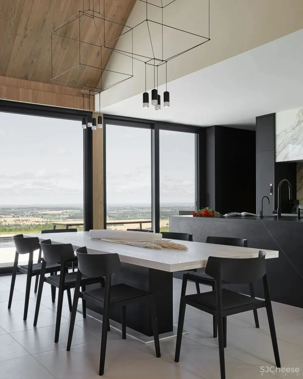 坐拥自然景观的当代住宅，如此的惬意人居！ Kim Lambert