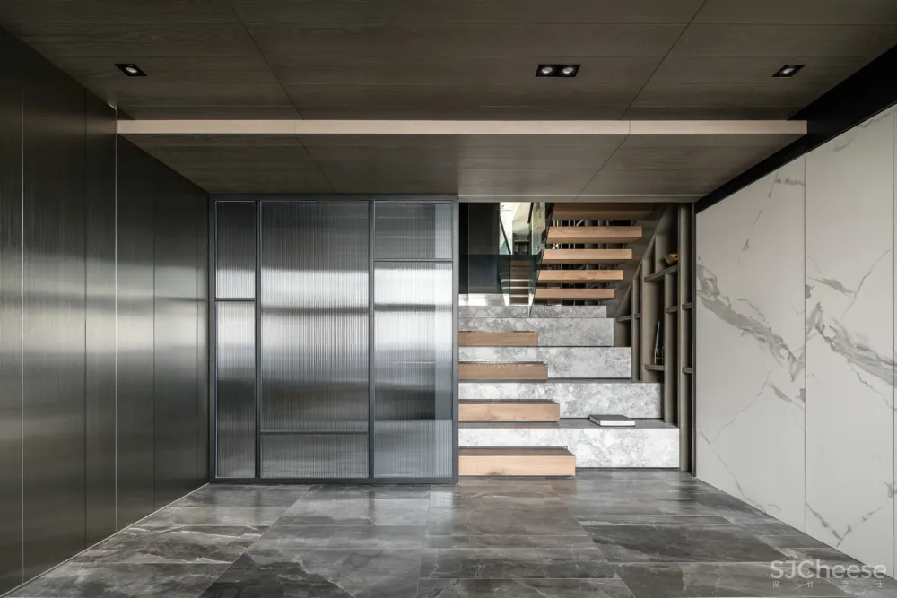 深度解析：唐忠汉常用的设计手法