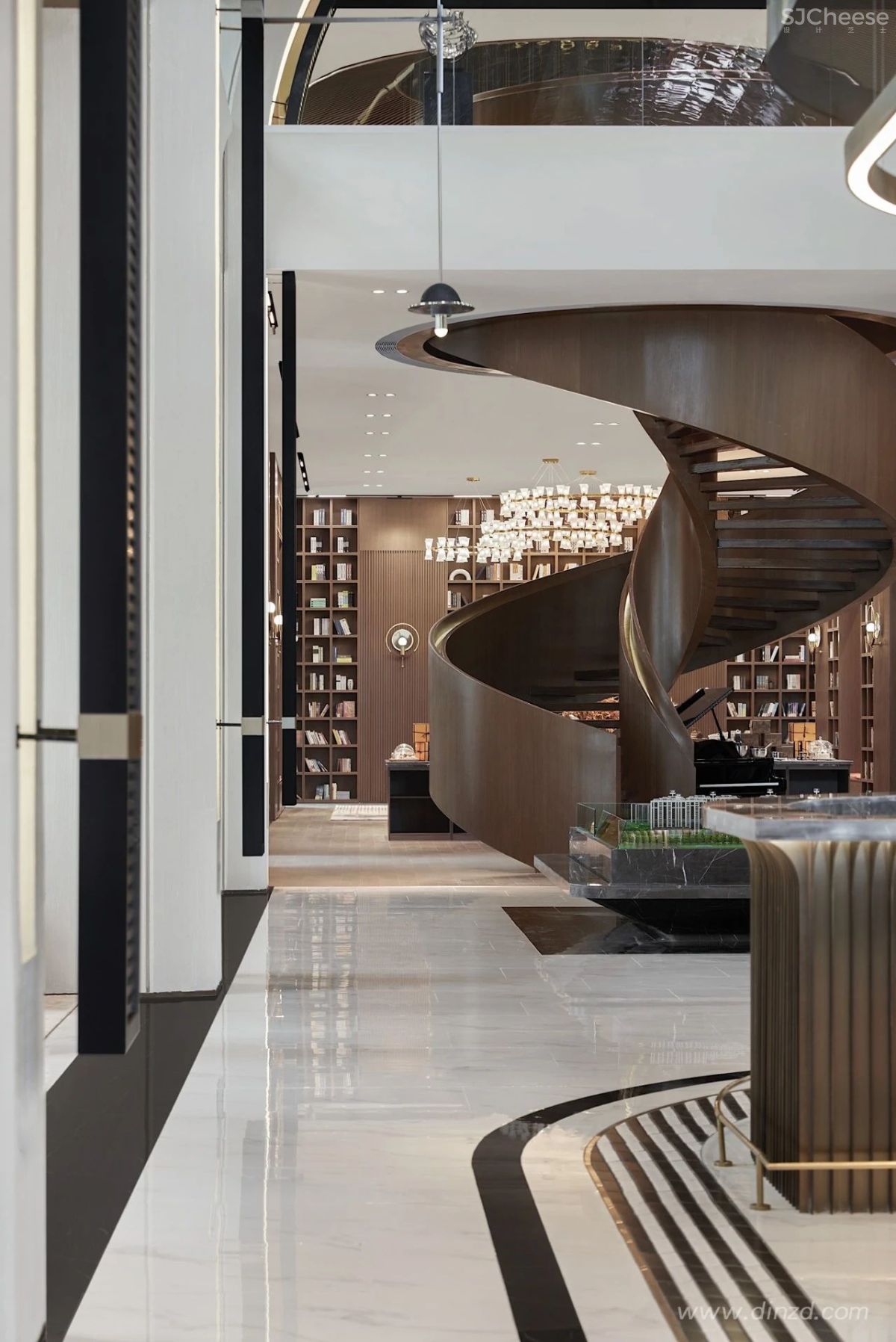 咖啡余香间的异域浪漫时光 绿地海东世界中心