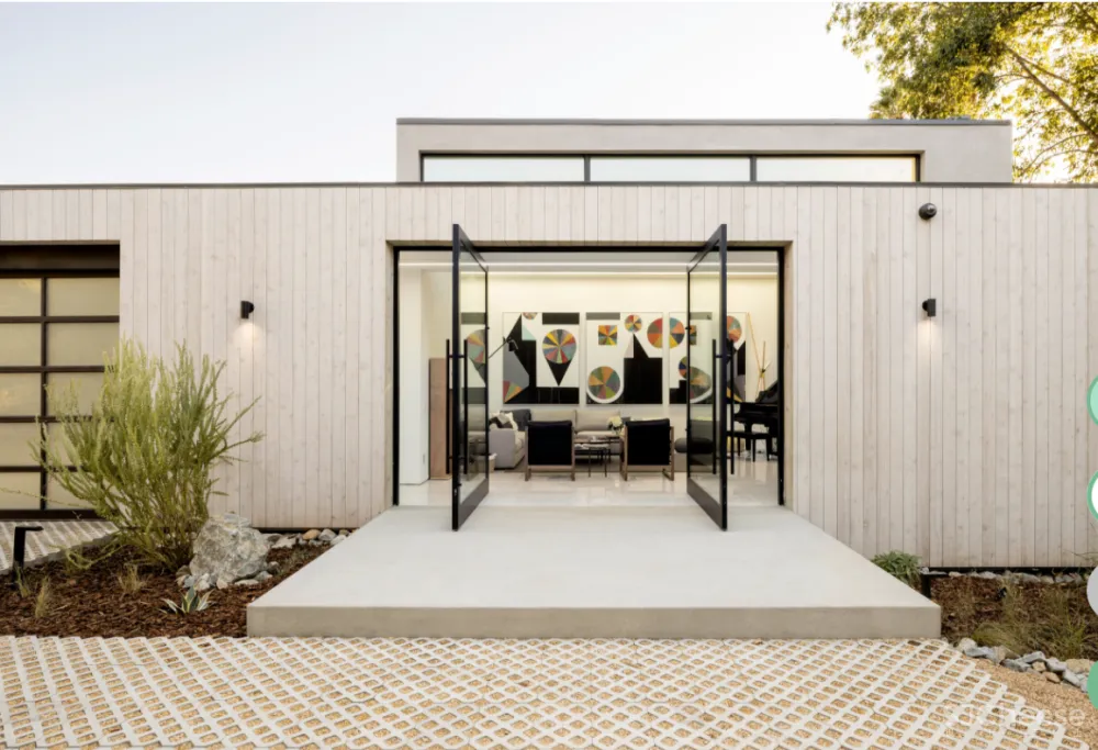 418㎡ 建筑师之家,在树林里探索极简主义美学