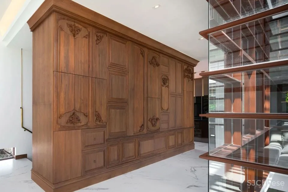 这个住宅让树都飘了!它是怎样做到的?