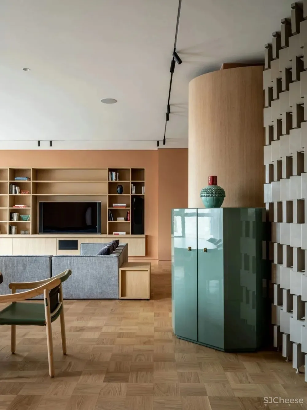 俄罗斯现代风住宅，温润舒适 Agnes Rudzite