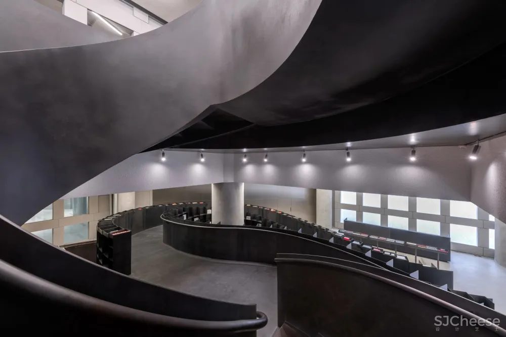 必逛的网红美妆店話梅落地成都,你打卡了吗?