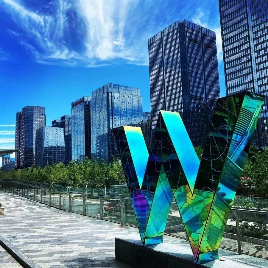 2020年10月17日 骚到爆的成都W酒店盛大开业!最新艳照曝光!