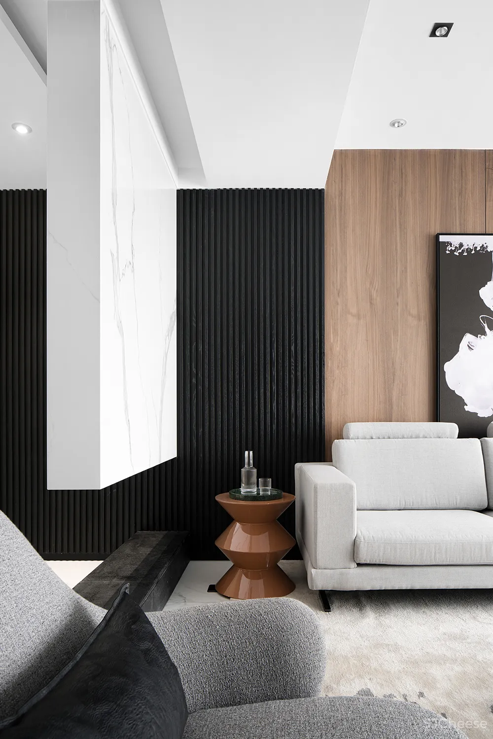 255㎡极简别墅,黑白灰太有格调了!