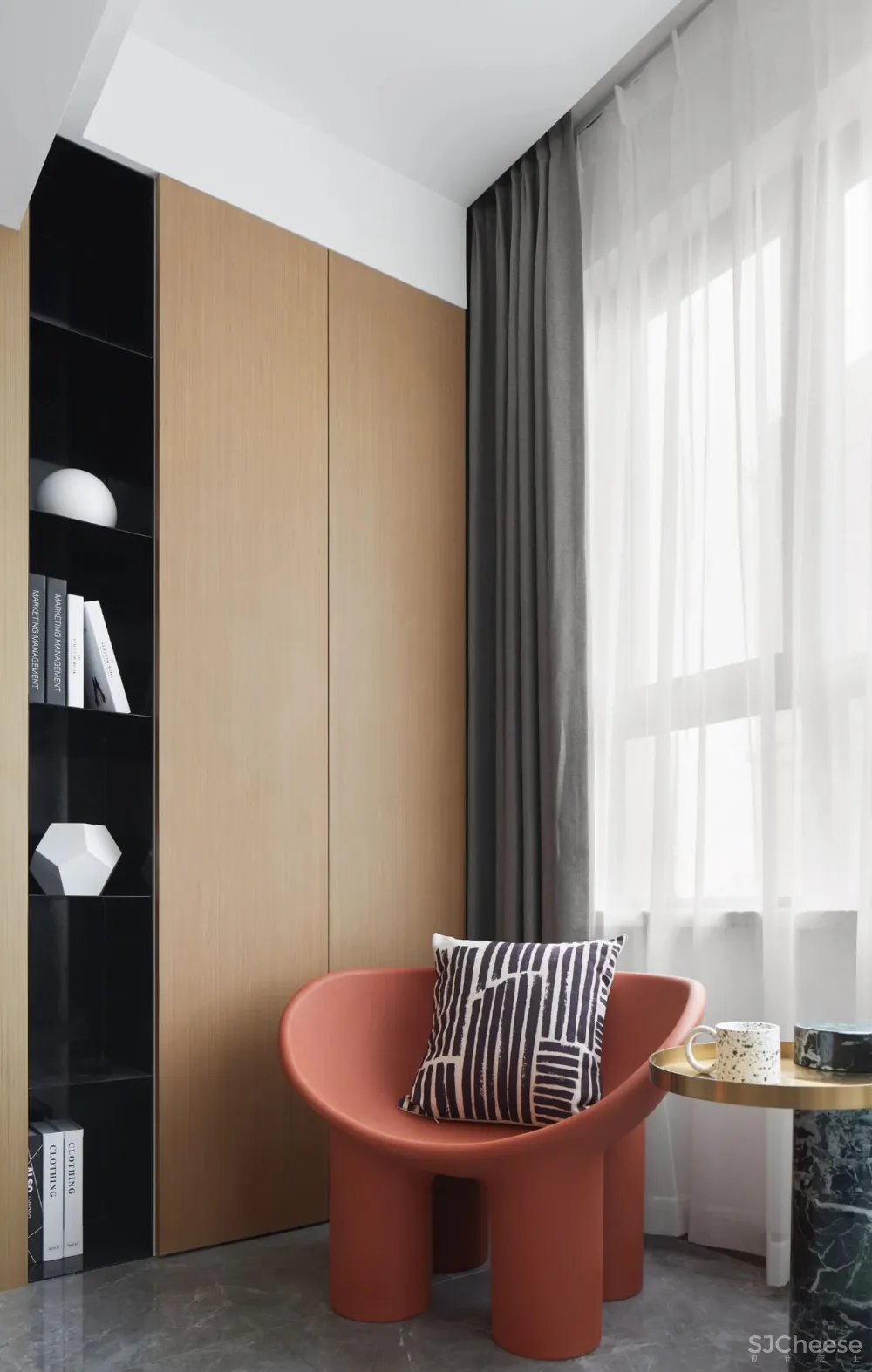 波子汽水之家，描绘充满活力的橙色空间！