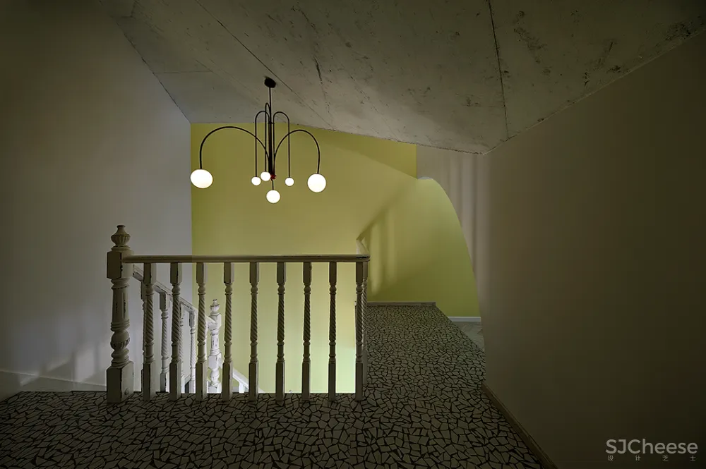 鬼手帕新作:舞裙秋色染