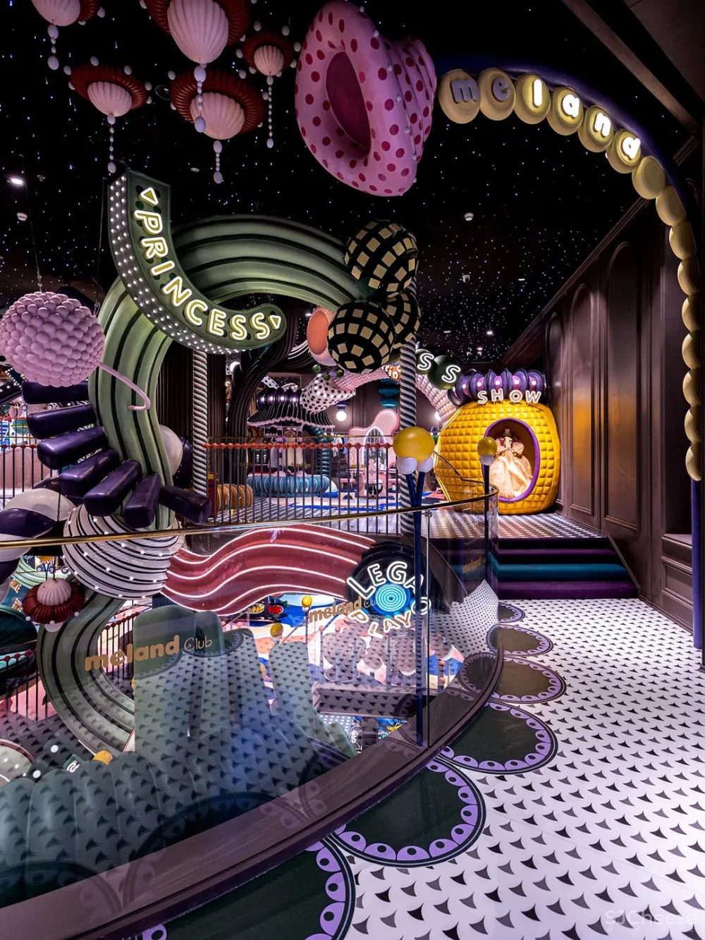 李 想 深圳颠覆想象的极致浪漫仙境，一眼坠入童话！