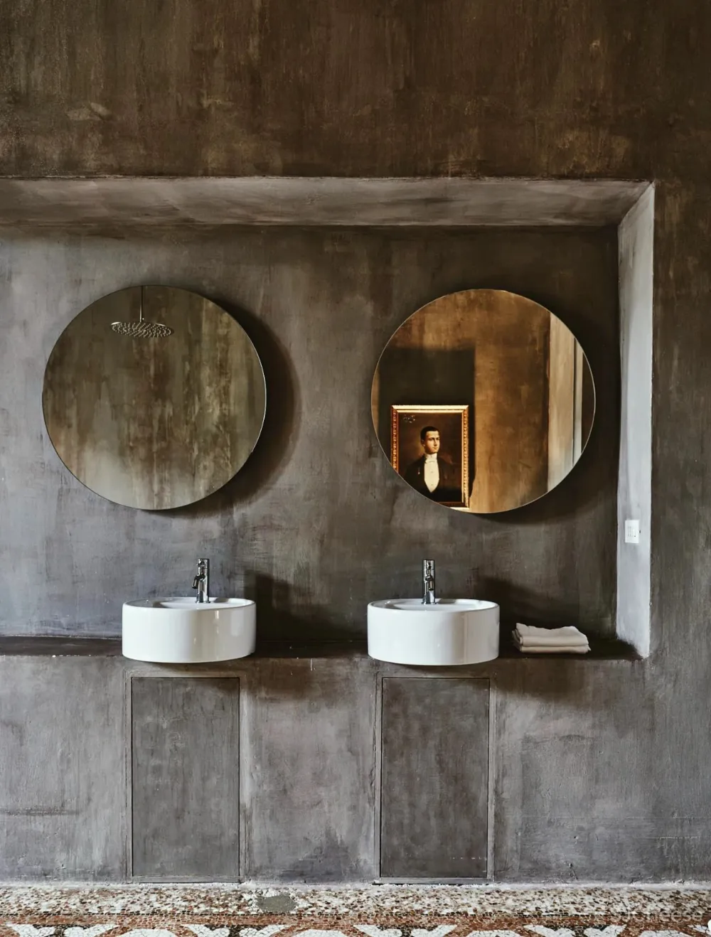 159 年历史的遗迹艺术酒店,收藏了极简、侘寂、巴洛克、拜占庭等风格!