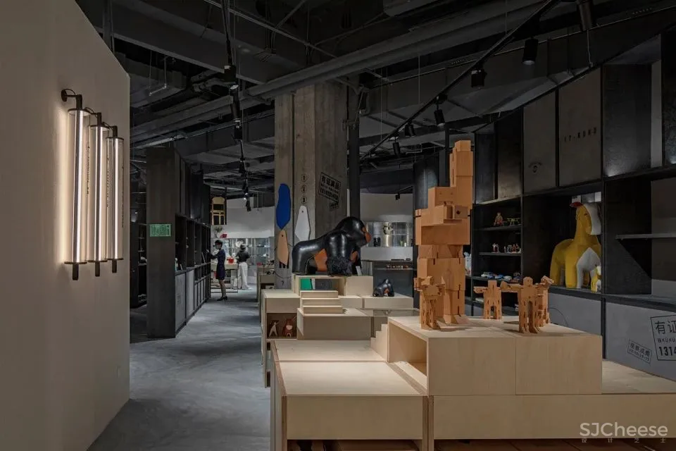 体验老上海里弄生活 kükü设计艺术品商店和iag美术馆