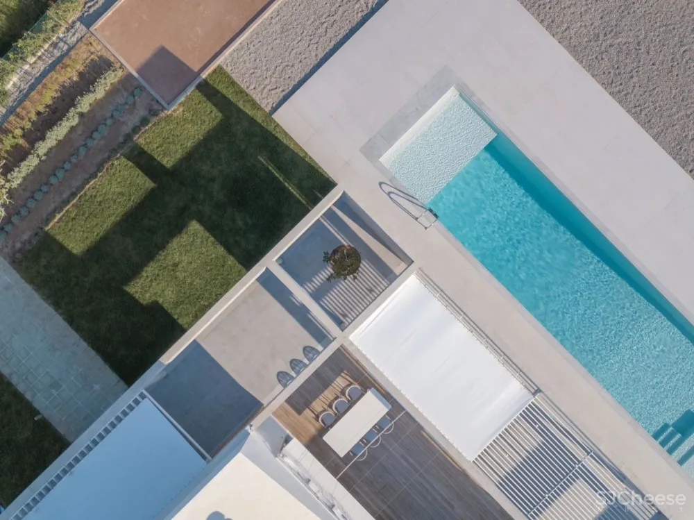 拥抱大海 Neratza海滨住宅