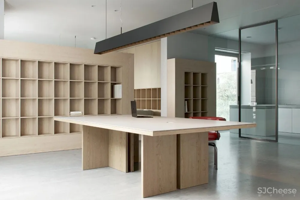 Kodd Bureau 新作 极简与质感的精确平衡