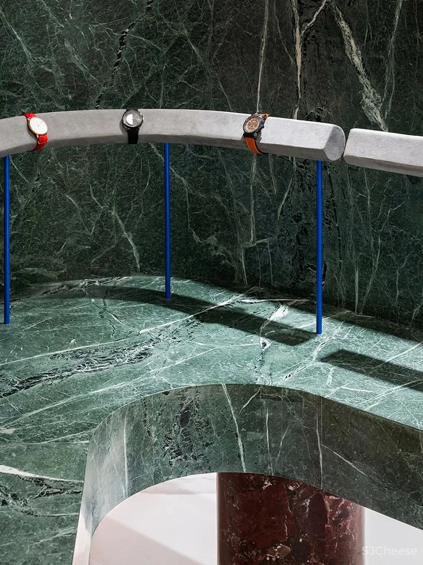 新作 MOMIC 手表品牌集合店 西涛设计工作室