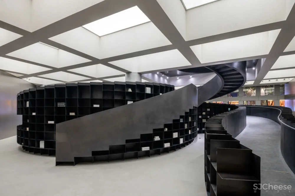 必逛的网红美妆店話梅落地成都,你打卡了吗?