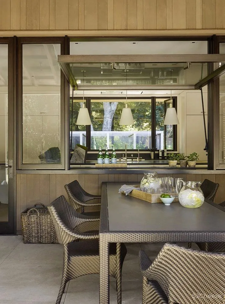 自然温感·雪松豪宅