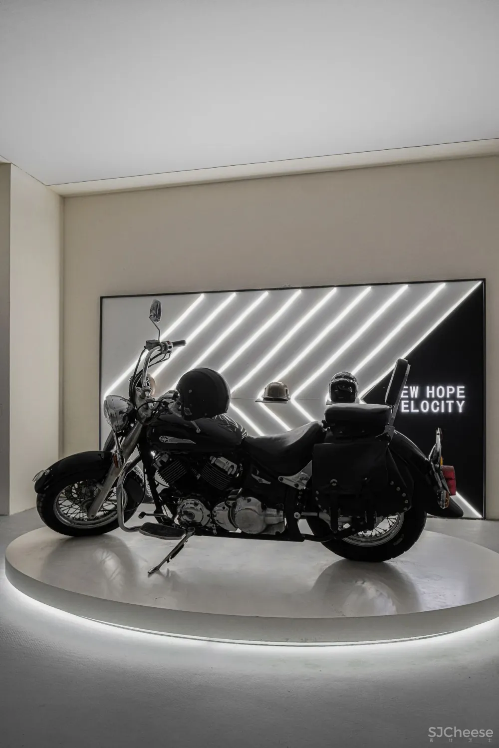 元禾大千：现代空间中的《瑞鹤图》