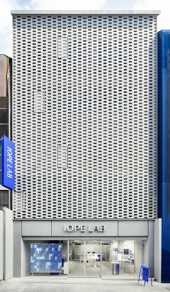 顶级化妆品牌艾诺碧(IOPE),IOPE LAB 旗舰店设计