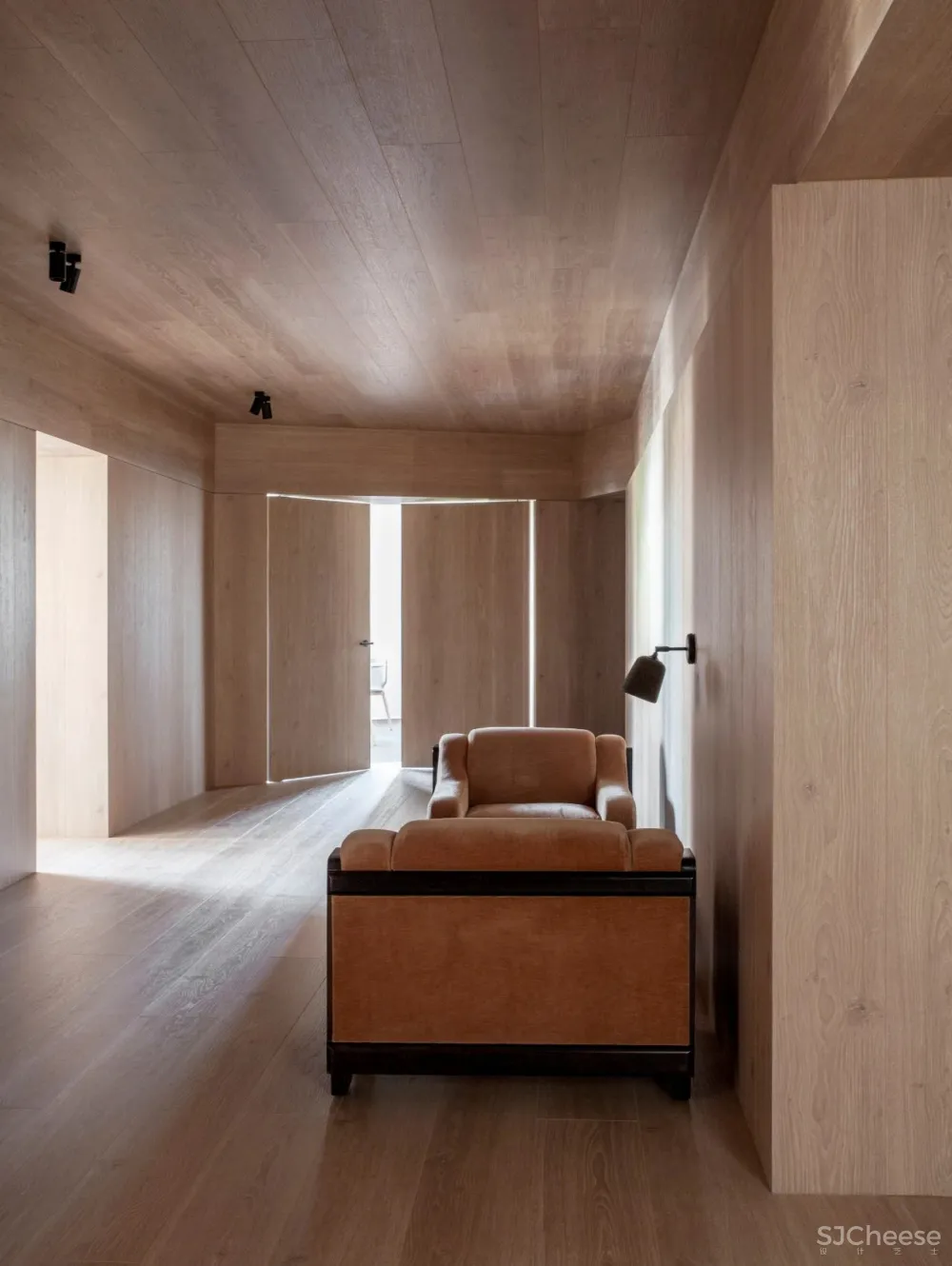 Conrad Architects 现代舒适 自然大气