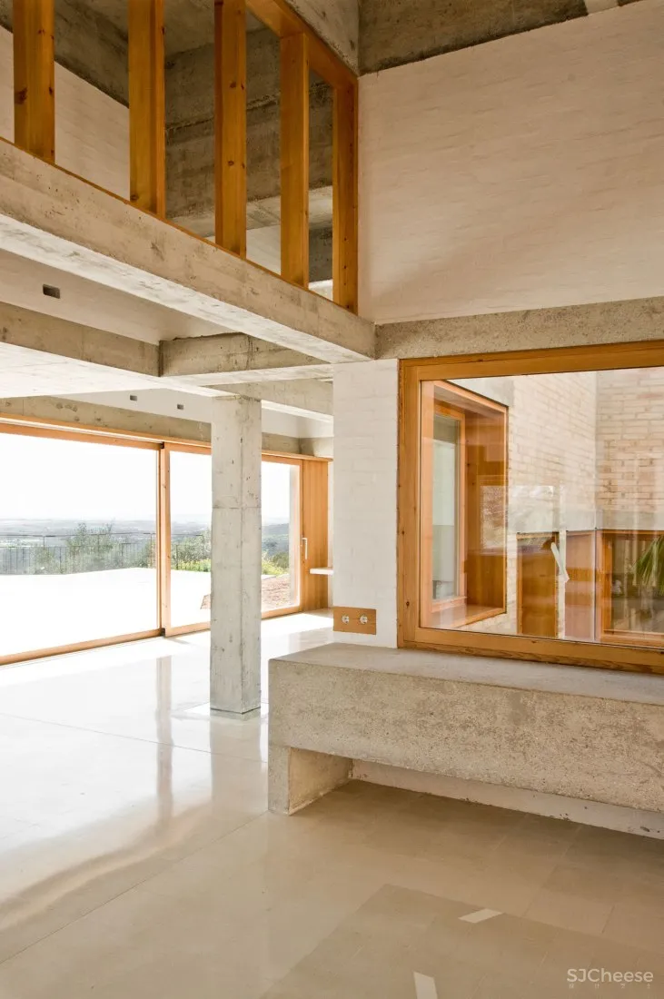 有一种境界叫「材料就是设计」,这家西班牙事务所做到了