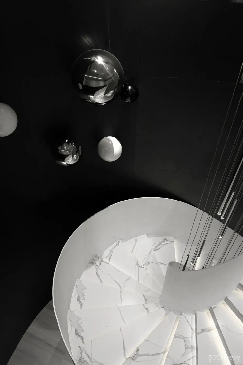 黑白简趣空间，90后都爱的个性潮地 珀阁室内设计