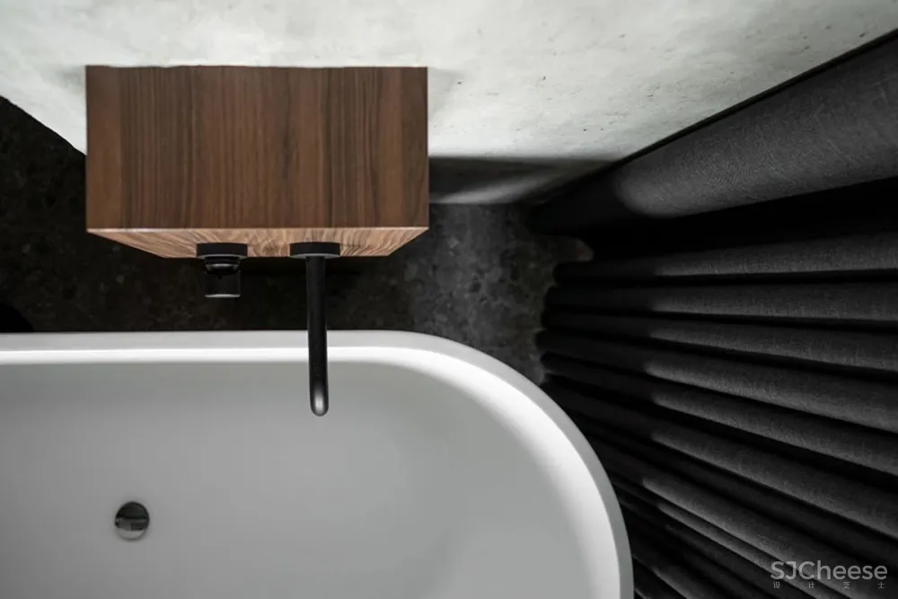 “我终于把家装成了毛坯房,爸妈看了当场气昏那种”