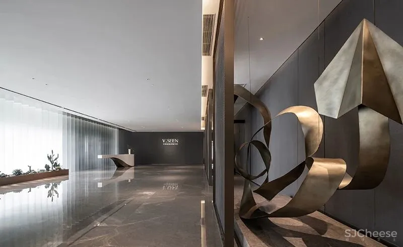 以简驭繁,线形空间里的“光”之美学!