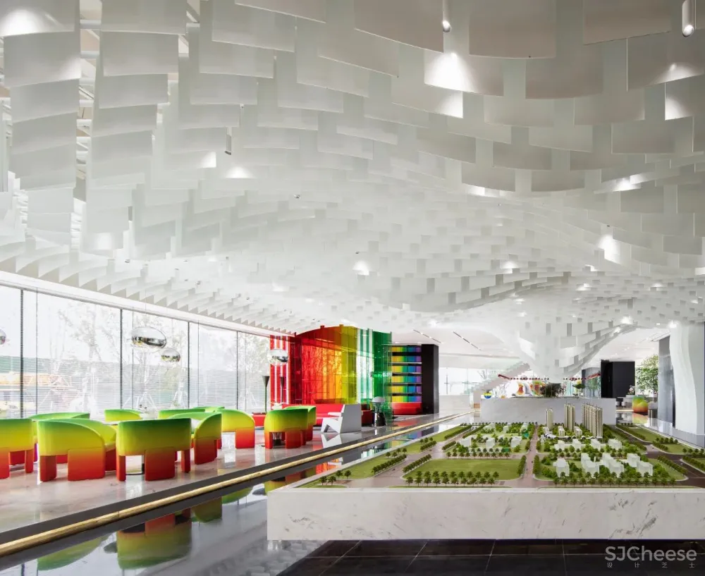 矩阵纵横 新作 郑州旭辉空港时代售楼处｜售楼处