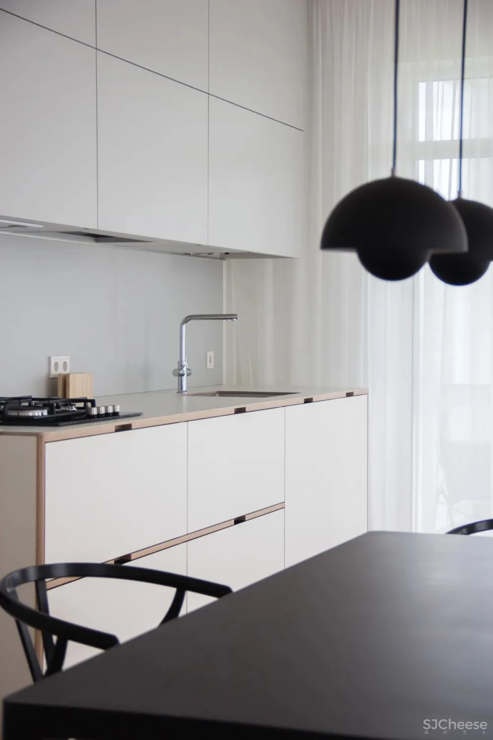 198㎡白色 原木色，最纯的搭配！