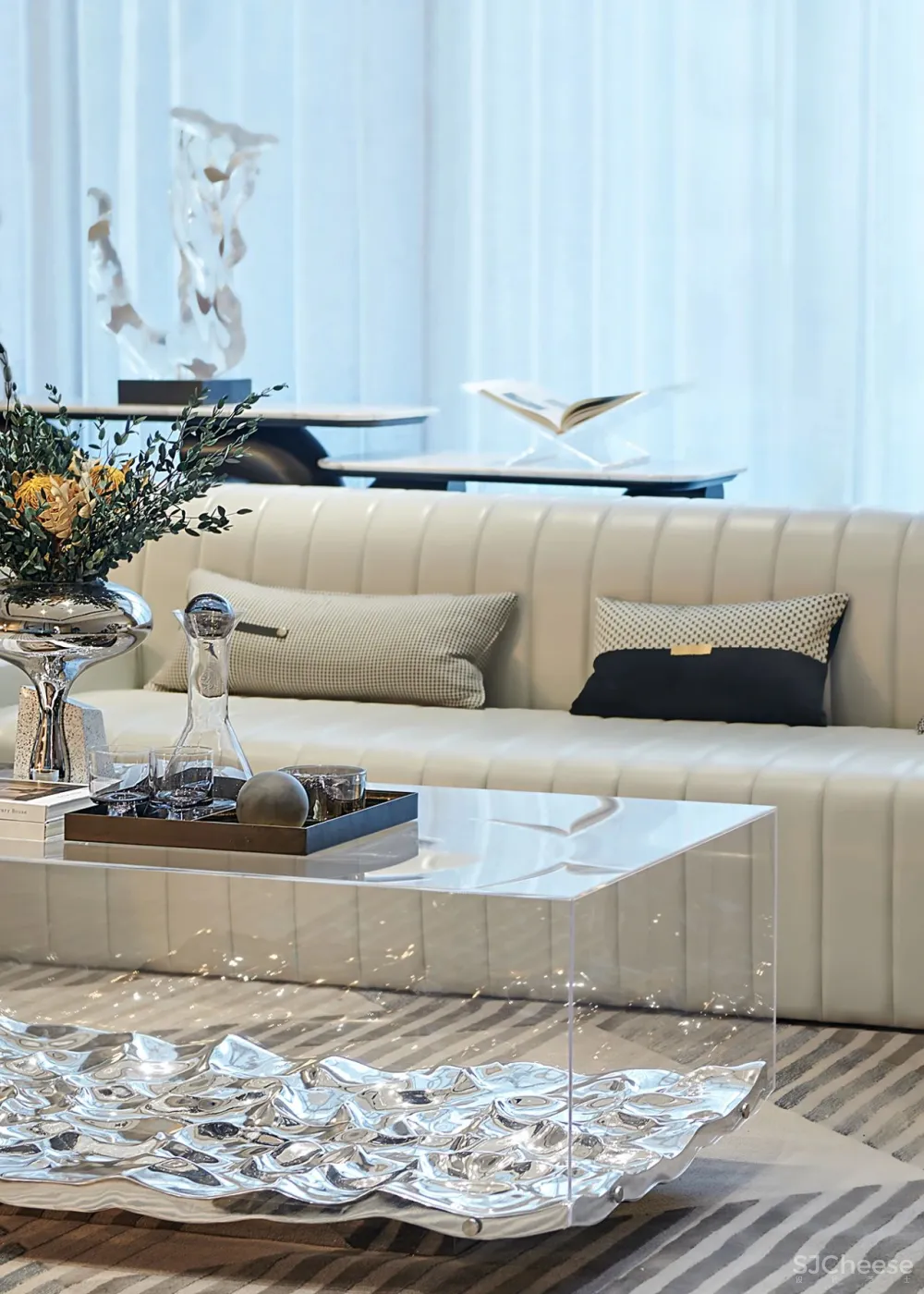 光影幻变的诗意空间，构筑当代艺术的解构哲学