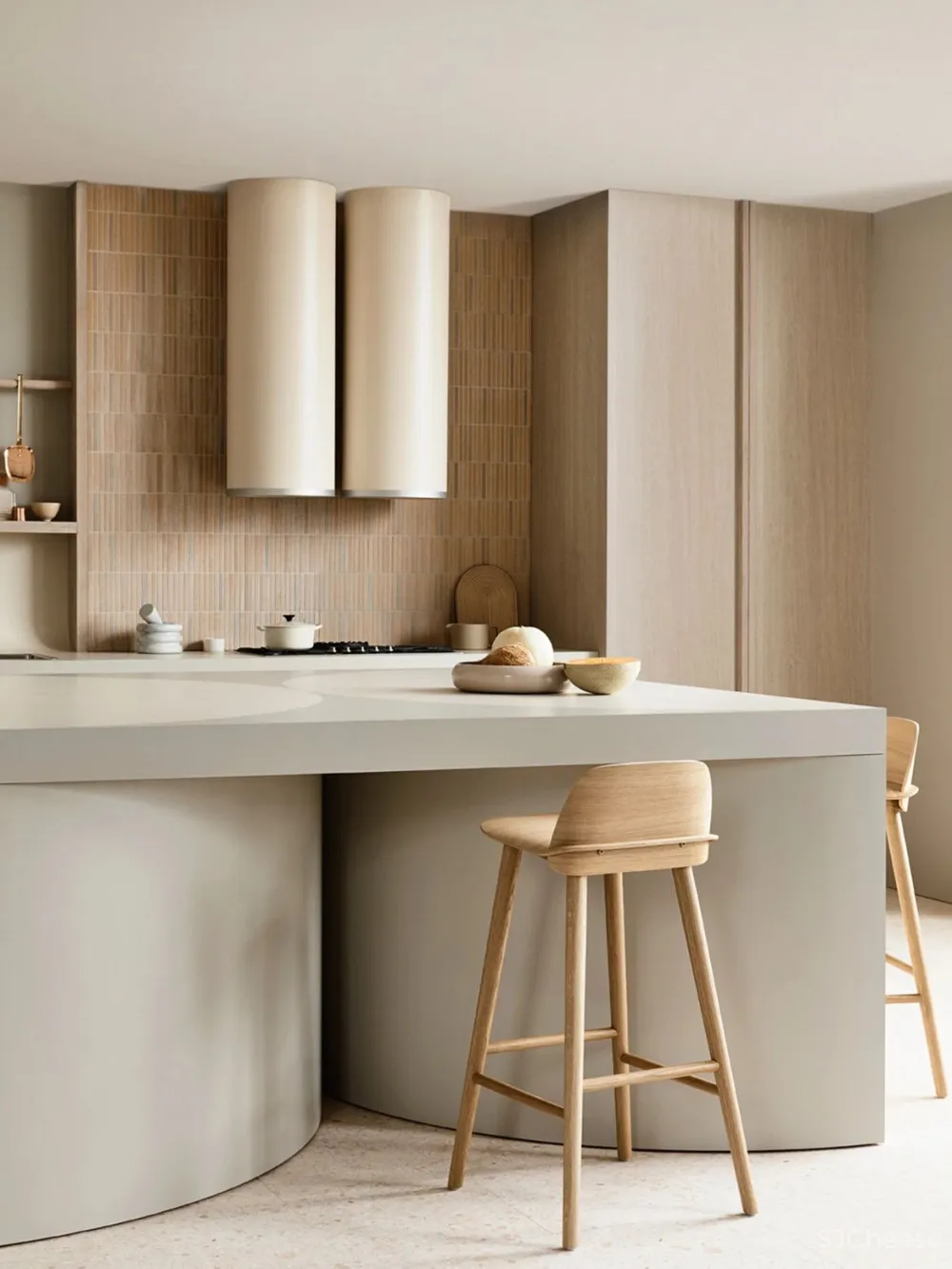 厨房加个中岛，小家也能住出豪宅感