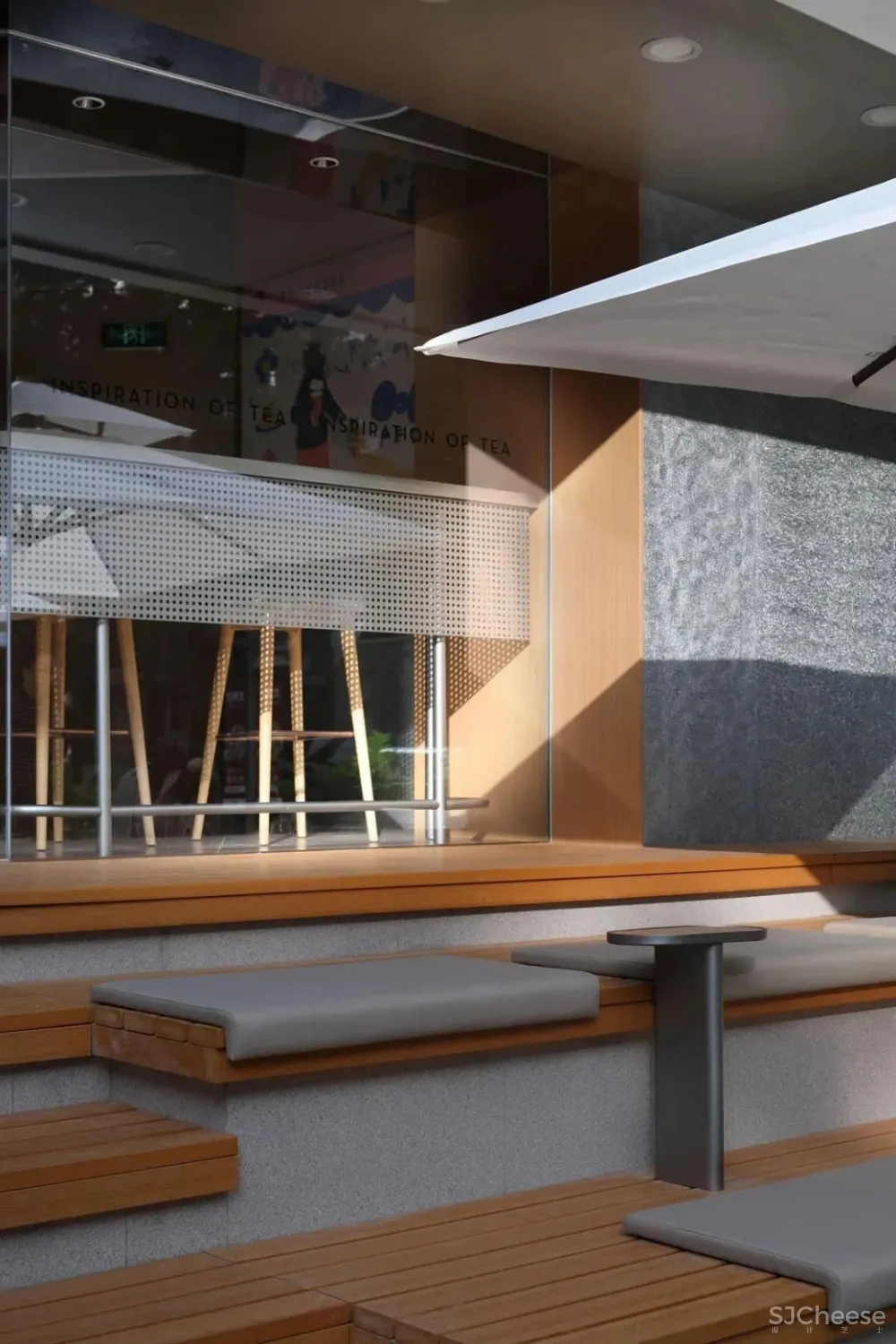 喜茶开「宠物店」了?居然是这样的!