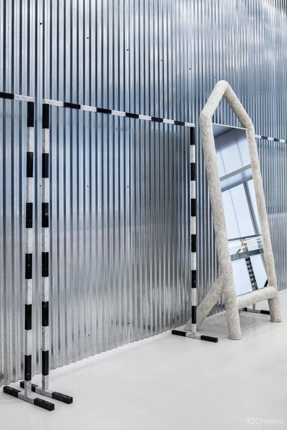 迈阿密设计街区的Off White,可不只是一家商店