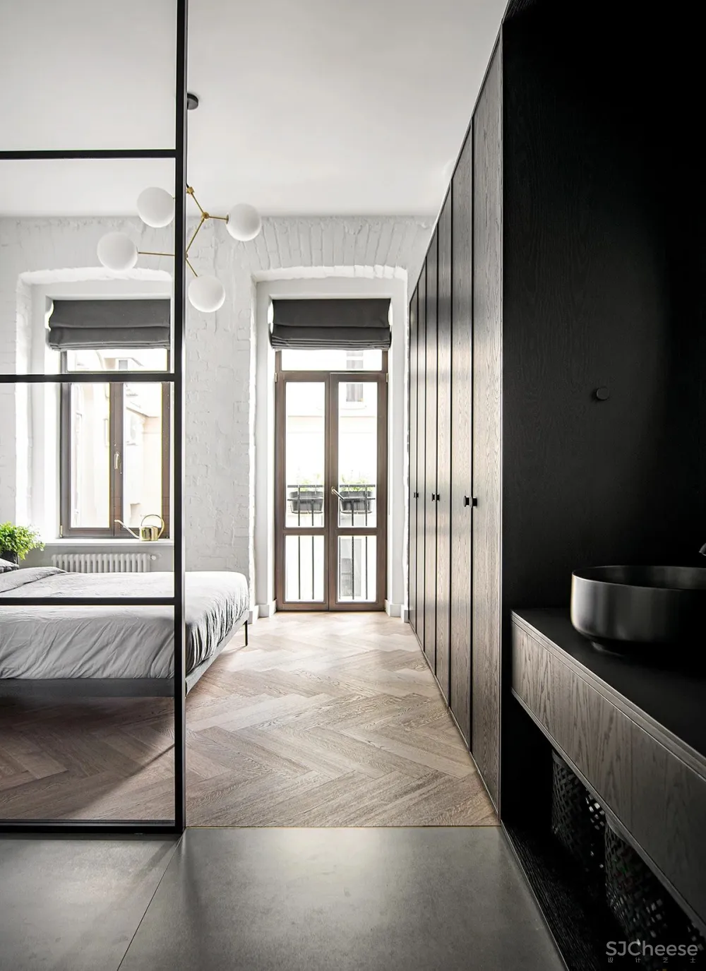 114㎡ 老房翻新,起居室加个“盒子”瞬间多出两间房