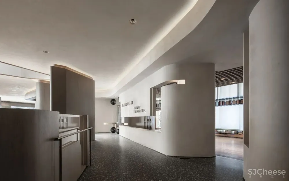 唐忠汉｜用峡谷云梯搭建一座媲美艺术生活馆的营销中心