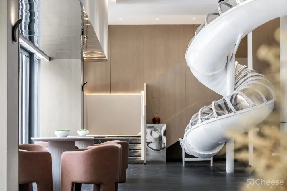 2020 ID G AWARD金创意奖|保利爱尚里销售中心