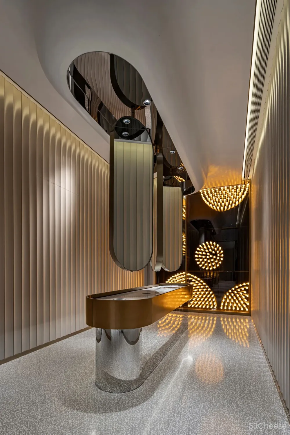 旭辉 x S.U.N丨如夏花一样对生活的狂热