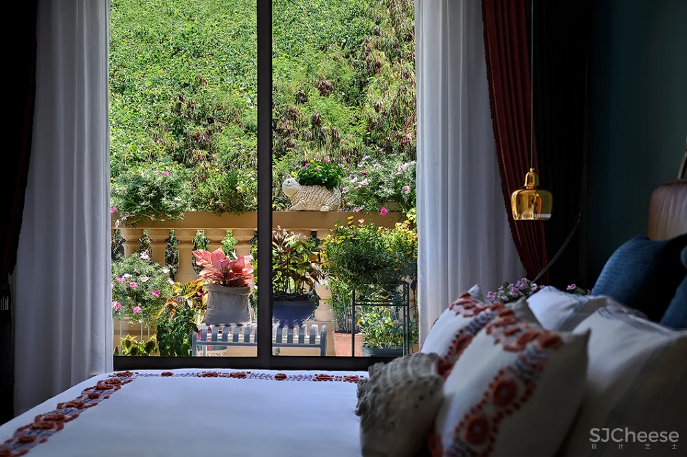 鬼手帕新作:舞裙秋色染