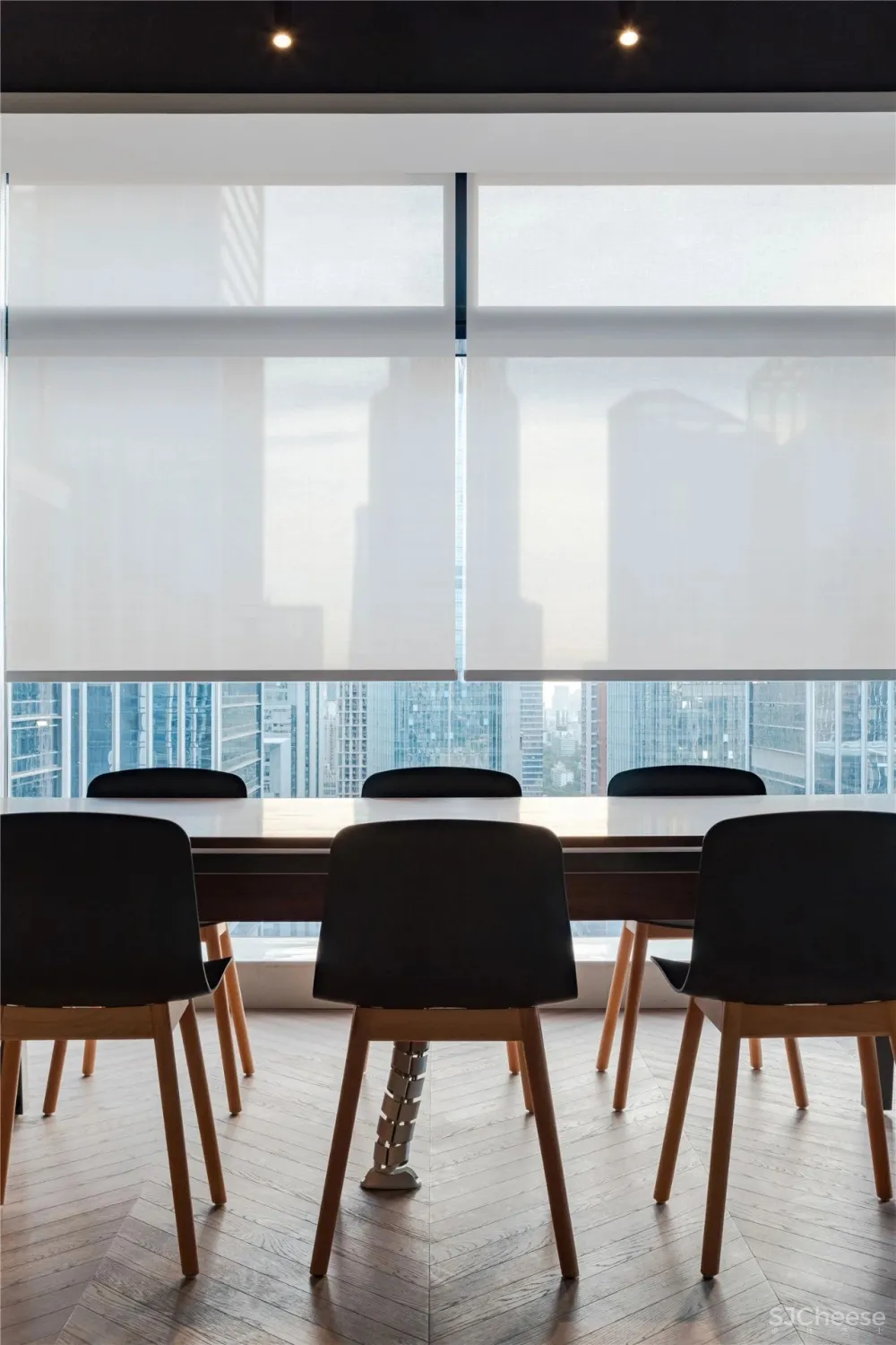 YuQiang - Partners 新作 3600㎡综合性商业地产办公室