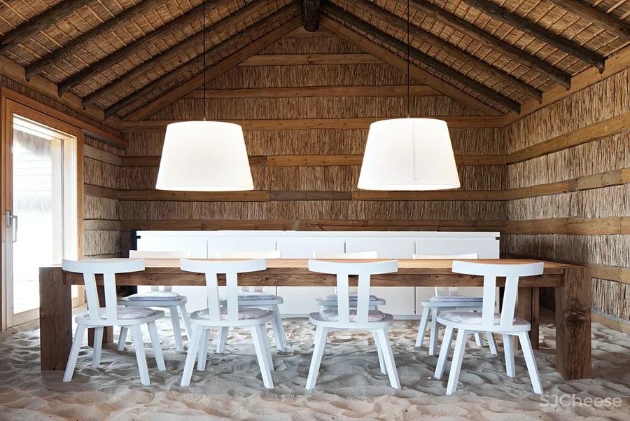 乡下民宿越做越精致，它们却反其道而行：越简陋越高级