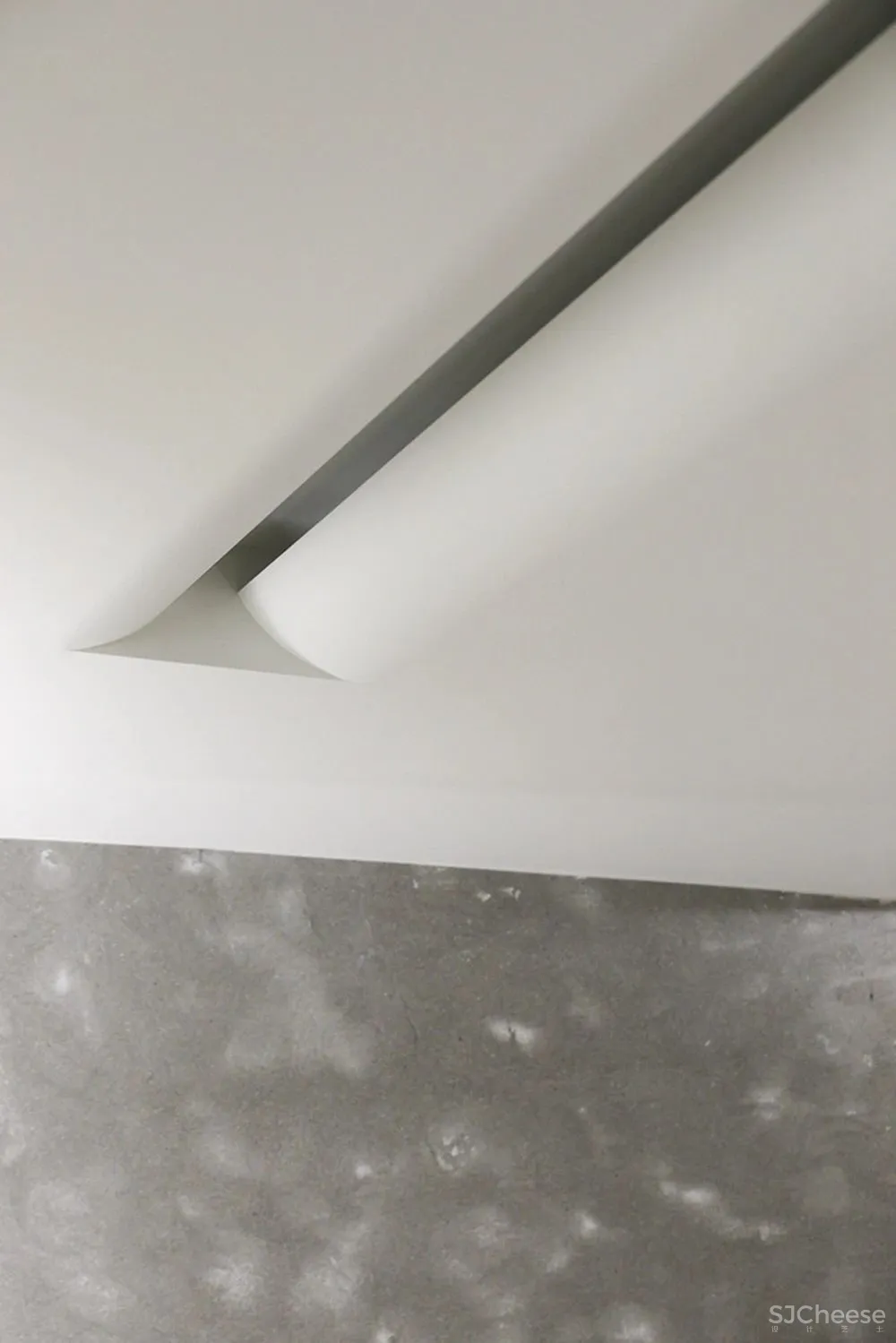 首尔市中心这家餐厅,院里竟种满了茅草?