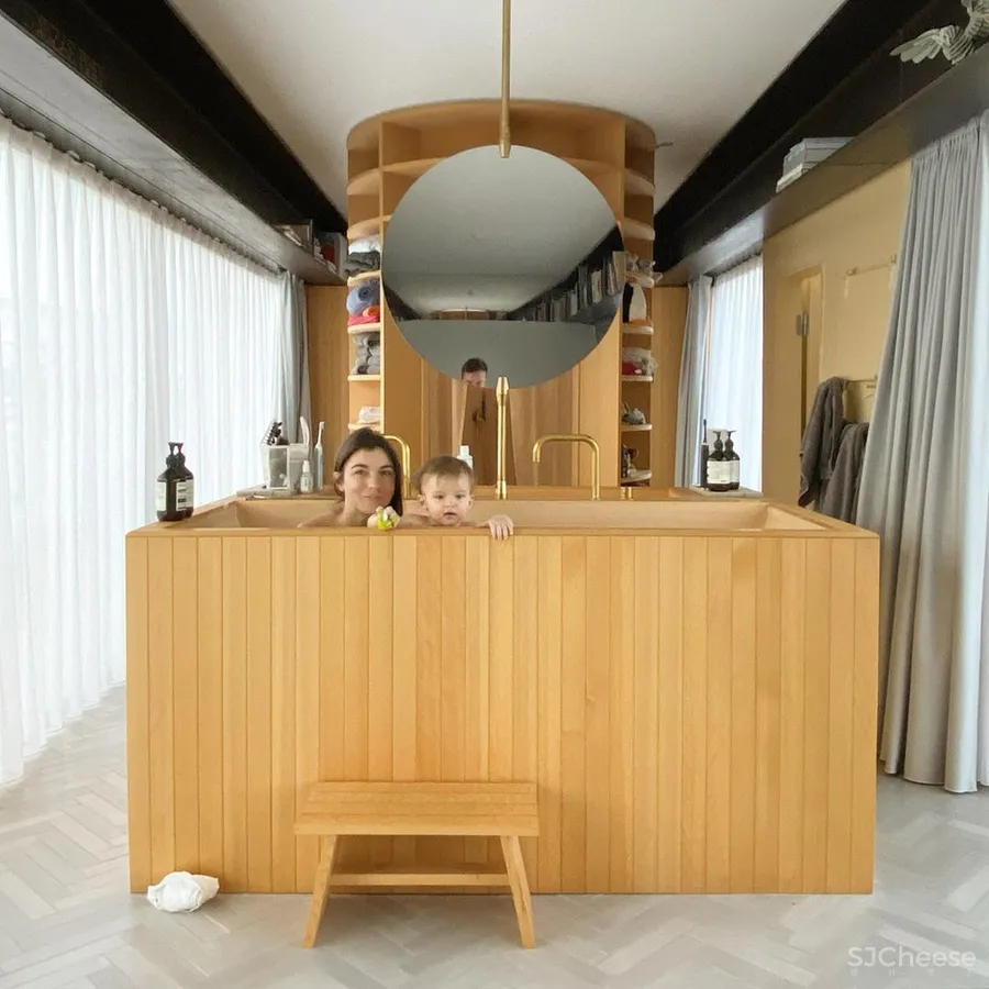 大B哥的私宅曝光,一家人竟然住在船上?这设计真有格调!